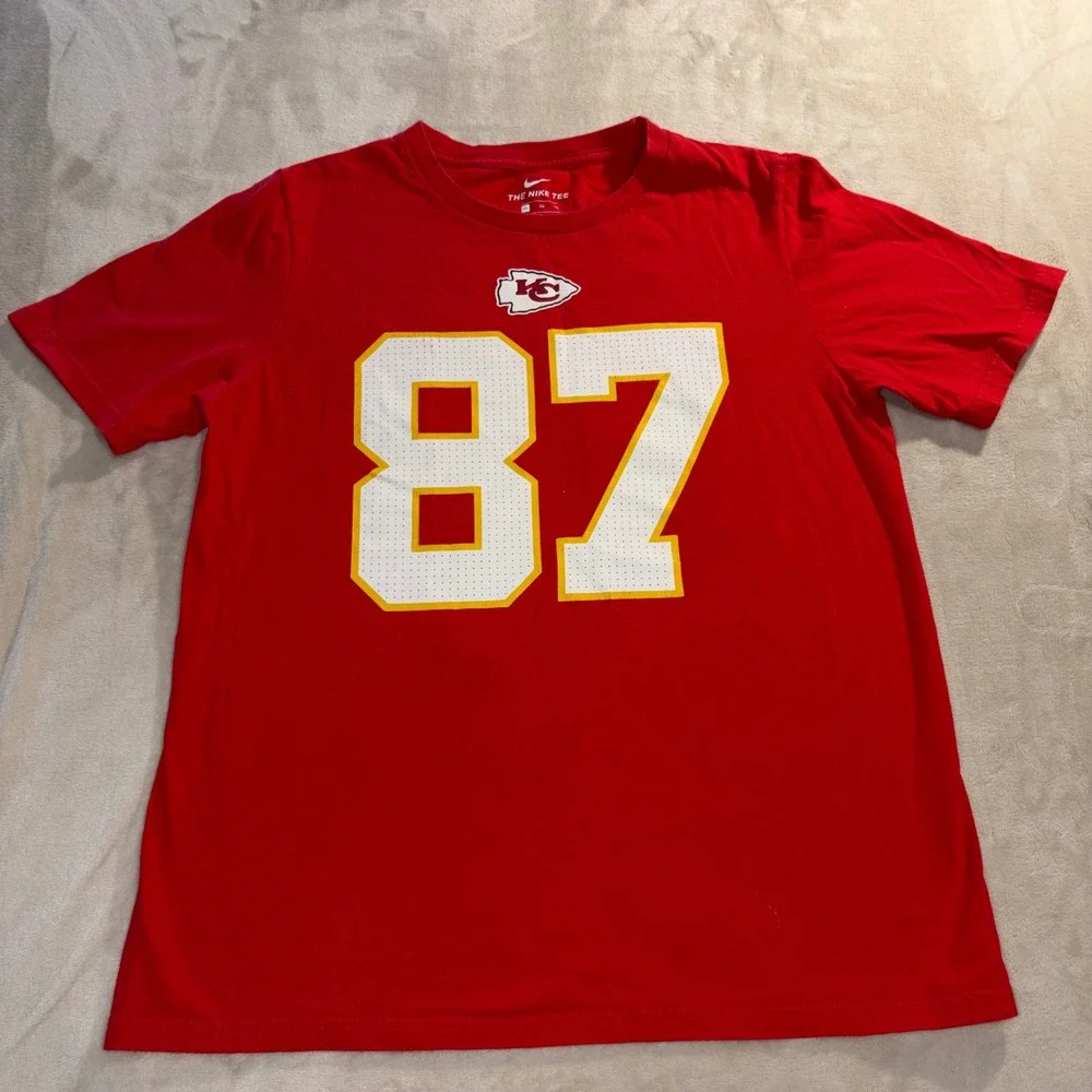 Nike Kansas City Chiefs Travis Kelce 87 Red Youth XL T-Shirt Boys Kids NFL Tee